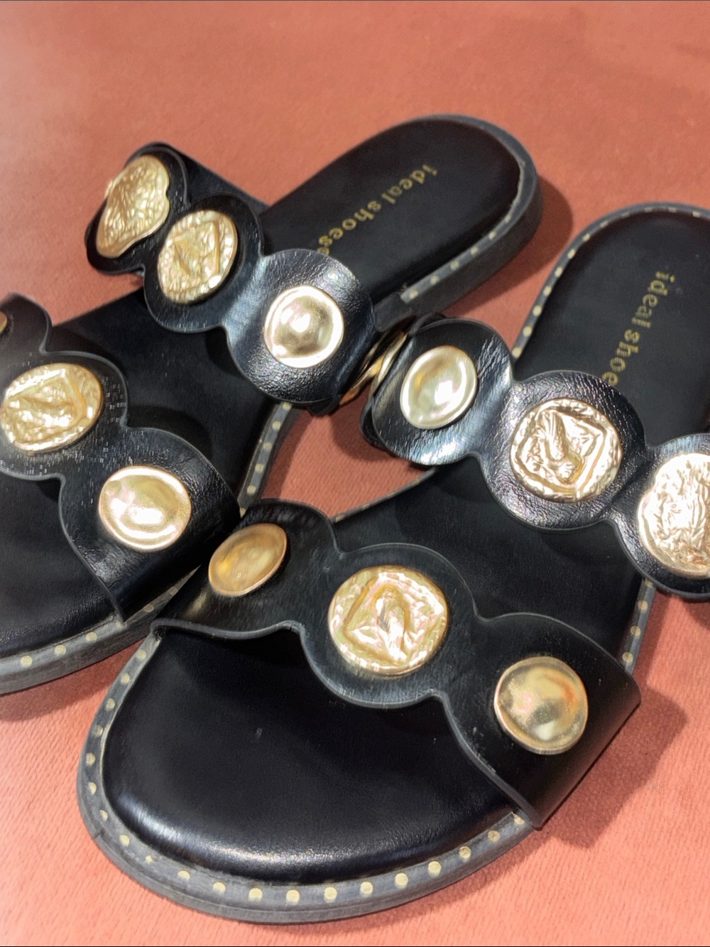 Black/gold medallion slip on slide flat sandals scalloped coin two strap 6.5